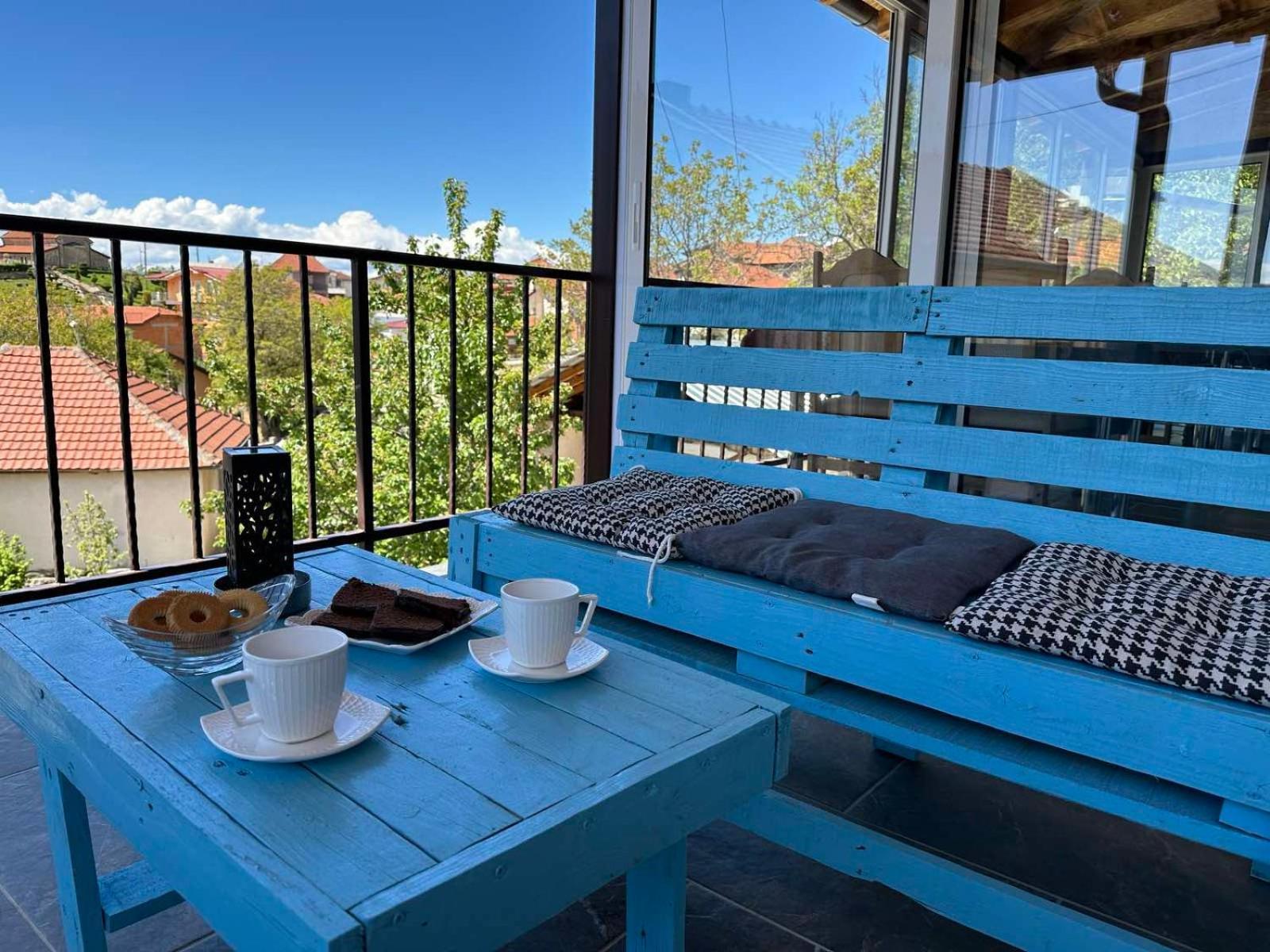 Gopo Guesthouse Elshani Ngoại thất bức ảnh